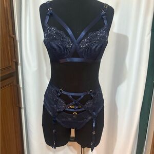 Dita von teese Madam X lingerie navy S/M